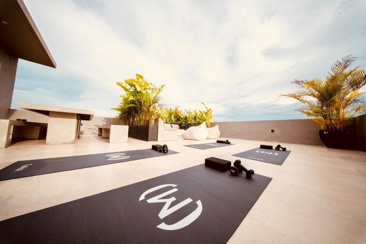 Thehub Pererenan Coworking, Pool And Rooftop Canggu Exterior foto